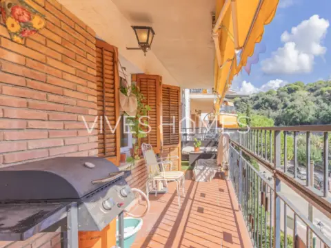 Piso en Carrer de l'Riera del Torrentbo