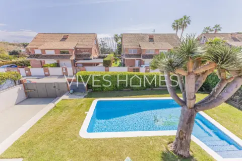 Chalet en Carrer Olivers