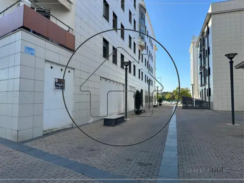 Local comercial en calle Villa de Madrid