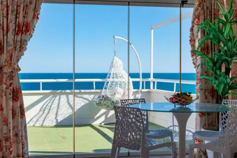 Ático en calle Amplaries, 17