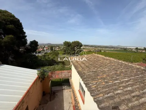 Chalet en Carrer de les Magnolios