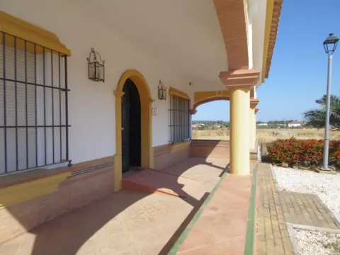 Chalet en Gibraleón