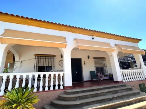 Casa en Cantillana