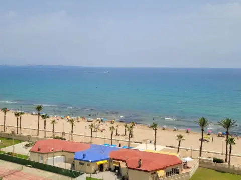 Apartamento en calle del Músico José Mira Figueroa