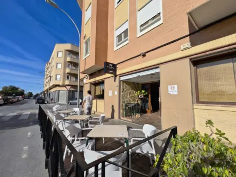 Local comercial en Carrer del Mar