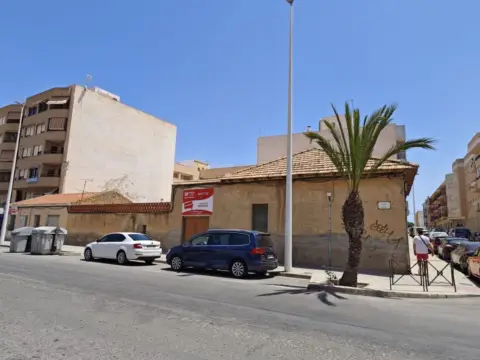 Terreno en Avenida de Cartagena