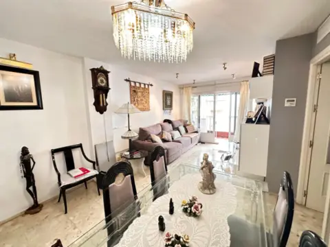 Piso en calle Bartolome de Medina