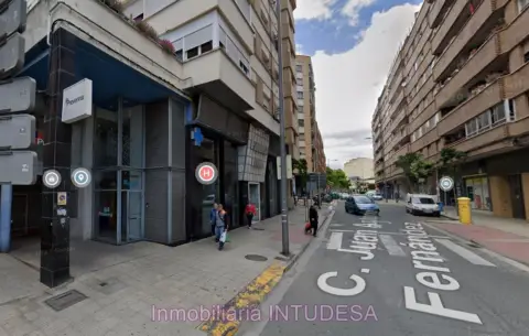 Garaje en calle de Juan Antonio Fernández