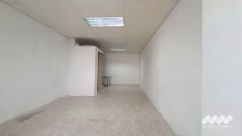 Local comercial en Alhaurín de La Torre