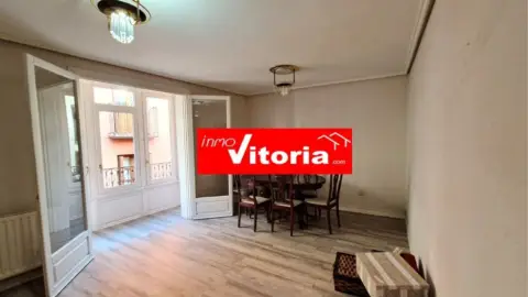 Piso en calle Zapatari