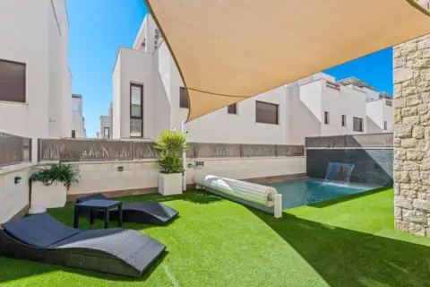 Chalet en Costa Blanca Sur