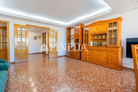 Piso en Carrer del Cid