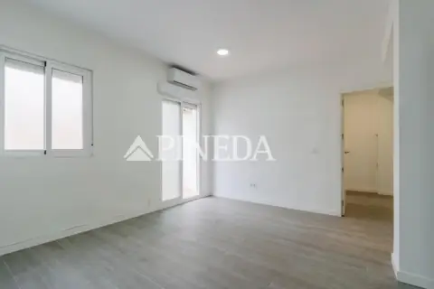 Piso en Carrer de Mossèn Vicent Valero