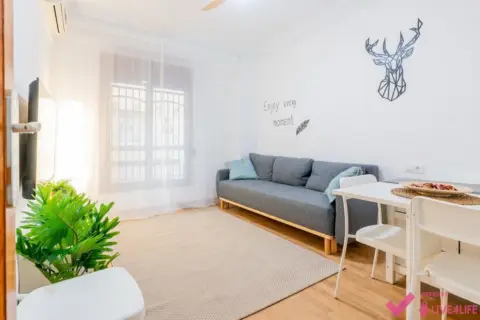 Piso en calle del Portal de Valldigna