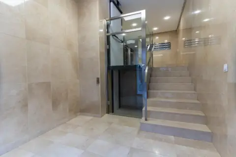 Piso en calle de los Leones, 6