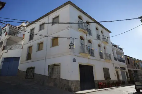 Casa adosada en calle de la Carretera, 2
