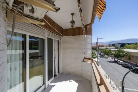 Piso en Avenida de Italia, 3