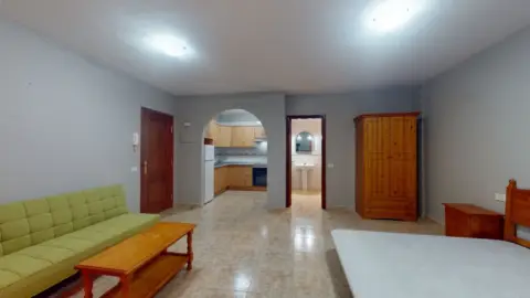 Estudio en calle Sanguino, 33