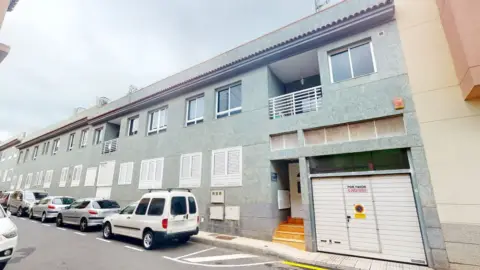 Estudio en calle Sanguino, 33
