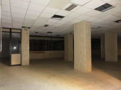Local comercial en calle Granados, 10