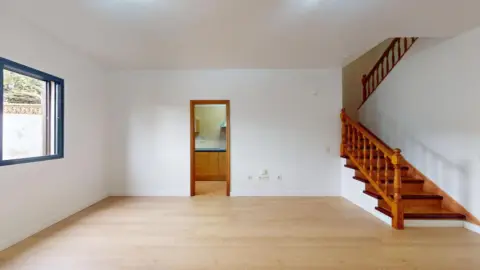 Dúplex en calle Nuevo Laurel