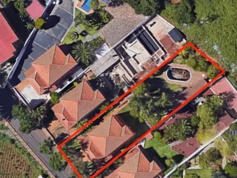 Chalet en calle La Caridad, 21