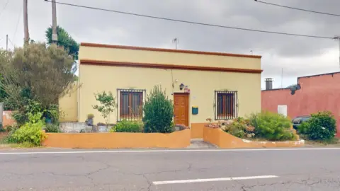 Casa en Carretera Campo de Golf, 50