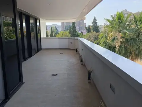 Piso en calle Ronda de Levante, 32