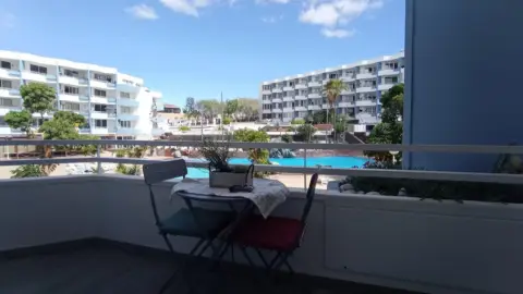 Estudio en Avenida J.M. Galván Bello