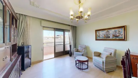 Piso en calle Sevilla, 8