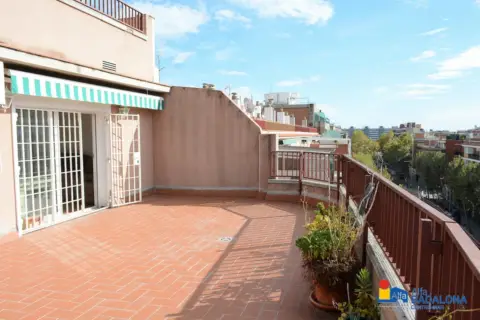 Ático en Artigas - Llefià