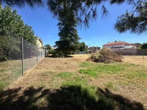 Terreno en calle Luis Chamizo, 21