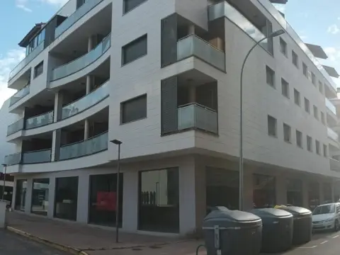 Local comercial en calle del Arquitecto Medarde