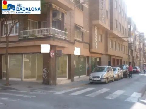 Local comercial en Carrer de la Marina