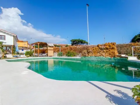 Chalet en calle Antonio Machado