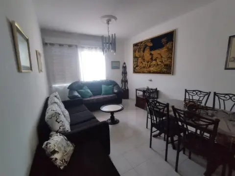 Piso en calle Cr Catabois