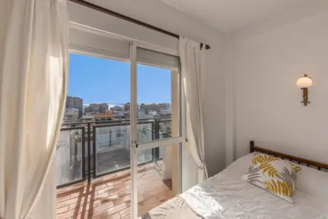 Piso en calle Hermanos Pinzón, 4