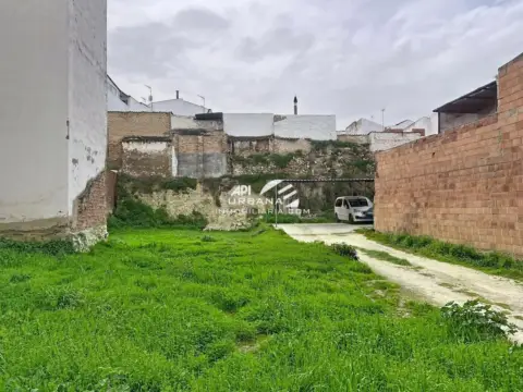 Terreno en calle de Rute