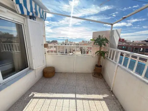 Ático en calle de las Navas, 16