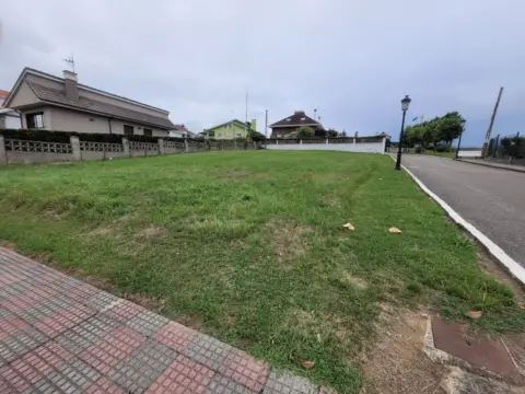 Terreno en Urbanización Corona, 5