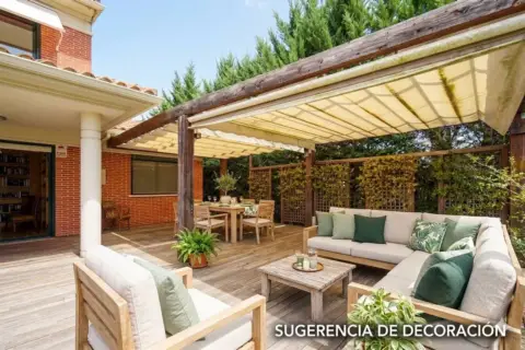 Chalet en calle de Haya, 28