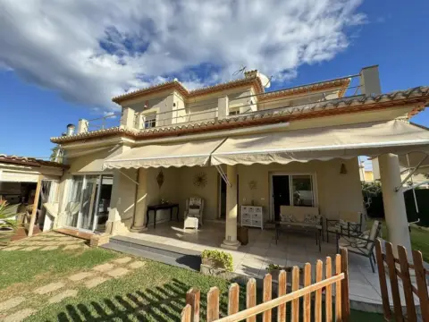 Chalet en Camino Revoltes