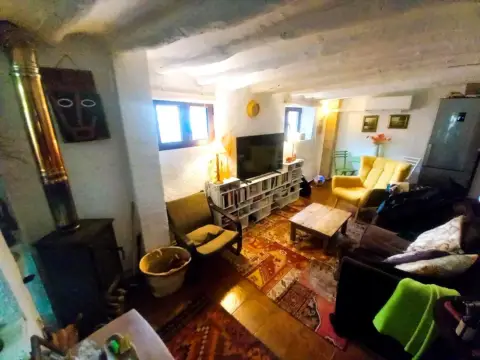 Chalet en Aguilon Centro Urbano