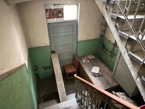 Edificio en calle de Pérez Galdós