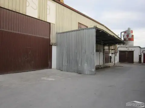 Nave industrial en Carretera de Cabra
