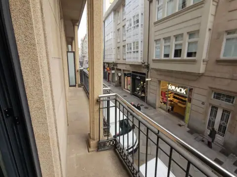 Oficina en calle de Santo Domingo, 45