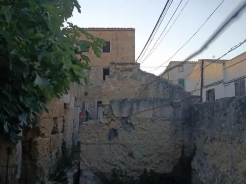 Casa adosada en Llubi