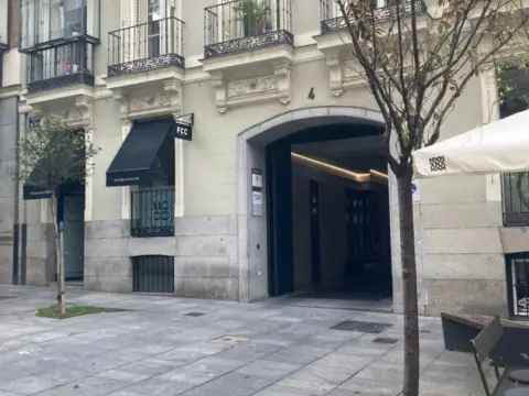 Garaje en calle de Columela, 4