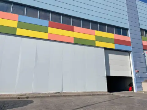 Nave industrial en Pol. Ind. los Vientos