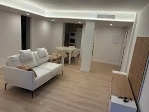 Piso en calle Pina, 2